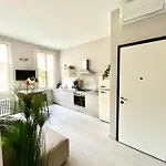 Maison Del Ducato Correggio Apartament *