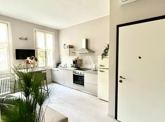 Maison Del Ducato Correggio Apartment *